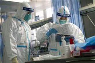 武漢肺炎「超級傳播者」轉移4次病房 傳染14名醫護人員