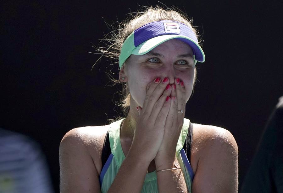 美國選手科寧在澳網女單4強賽擊敗世界球后芭蒂，個人生涯首闖四大賽決賽，賽後相當興奮。（美聯社）