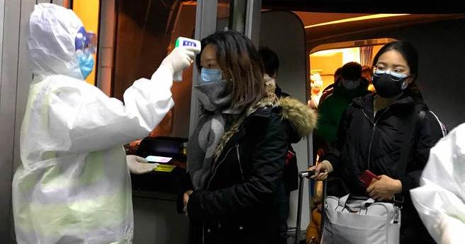 陆游客突暴毙 泰居民忧肺炎夺命(图片取自/美联社)