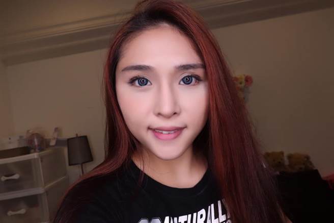 曾參與電影《台北物語2－獲利者》演出的網紅李伊妍。(圖/摘自李伊妍 E-J Lee臉書)