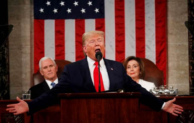川普的国情咨文演说犹如实境秀，伟大的美国人激情演出。（图／路透社）