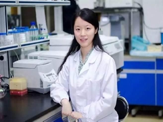 因疫情而饱受注目的武汉病毒研究所所长王延轶。（图／微博）