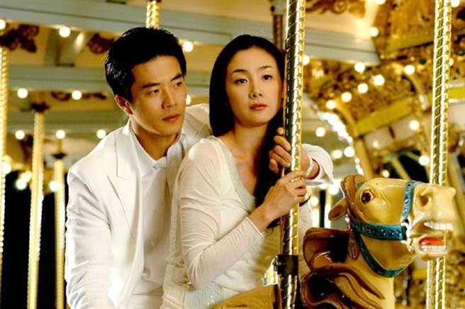 權相宇、崔智友主演《天國的階梯》是韓國2003年收視冠軍。(本報系資料照)