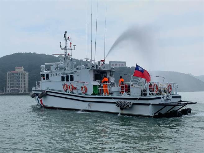 海巡署艦隊分署「籌建海巡艦艇發展計畫」中「35噸級巡防艇」第2艘3582艇於今（12日）抵達馬祖海域。（馬祖海巡隊提供／葉書宏連江傳真）