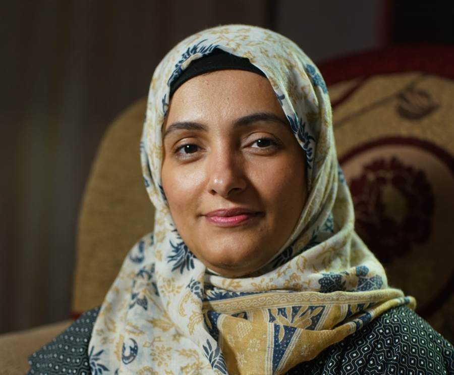 42歲的葉門女律師薩拉里（Huda Al-Sarari），致力調查並揭發多個外國政府自2015年起在葉門設立的秘密監獄，獲得馬丁恩納斯人權捍衛者獎。(圖/馬丁恩納斯基金會)