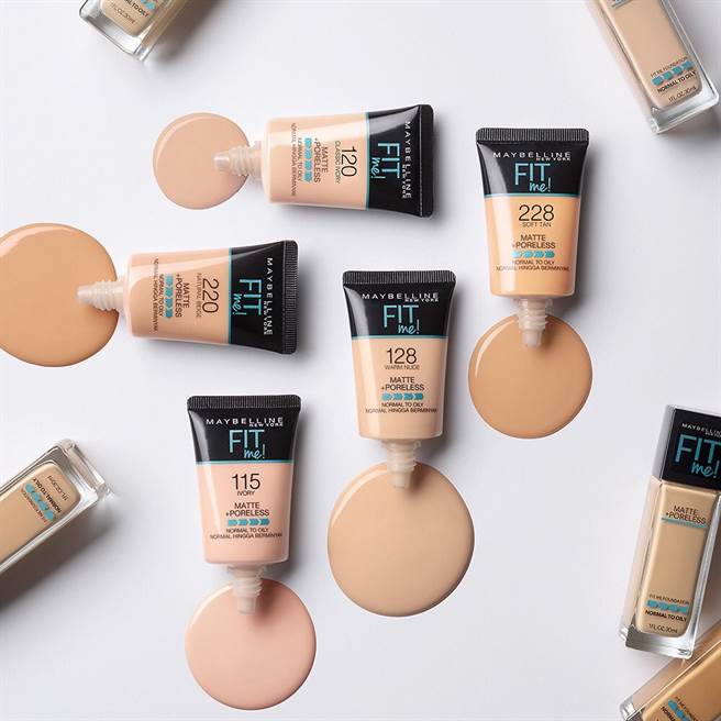 媚比琳 FIT ME反孔特雾粉底液18ml。（图／品牌提供）