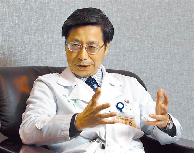 张上淳二位医师儿子遭爆分别于3月4日及3月14日出国。（资料照,赵双杰摄）