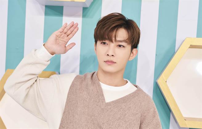 炎亚纶宛若耿直Boy上身。（friDay影音提供）