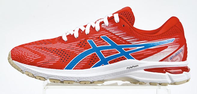 asics foundation 8