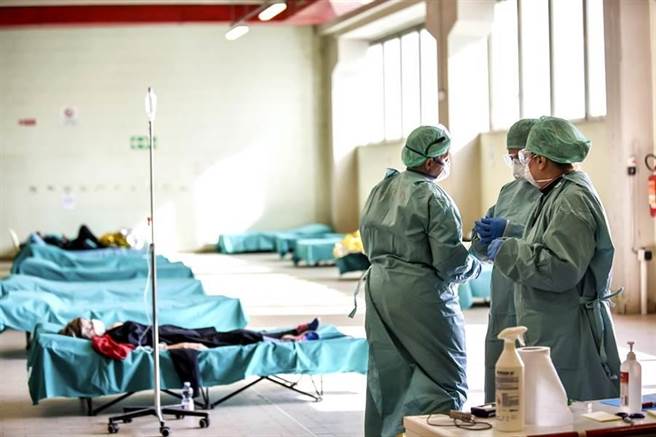 图为义北临时医疗机构画面。（图／美联社）