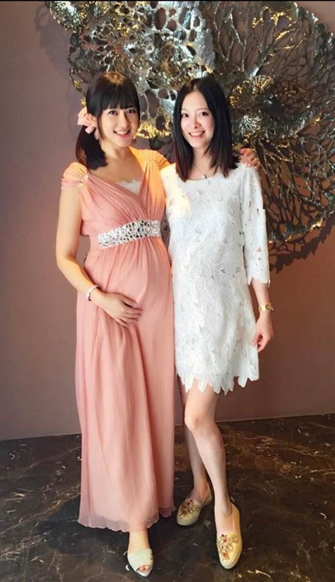劉真和陳海茵懷孕時間差不多，當時常一起大聊媽媽經。（圖／翻攝自陳海茵臉書）
