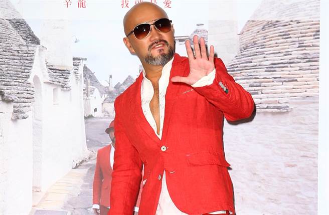 刘真病逝，辛龙被爆经济状况不佳，让人好奇他之前中乐透上亿彩金的流向。(中时资料照片)