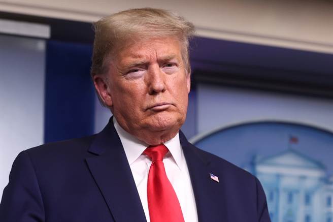 美国总统川普放话，要在4月復活节前重启因新冠肺炎疫情停摆的美国经济活动。（图／路透社）