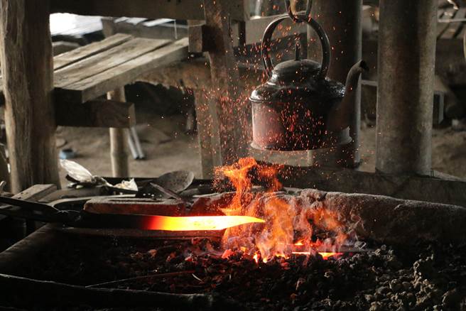 古代鑄劍需活人祭 真相藏科學根據(示意圖/ 取自達志影像)