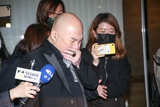 劉真追思靈堂開放最後一天 辛龍憔悴離去掩嘴崩潰