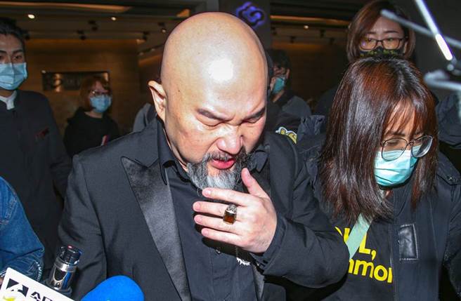 劉真今早火化，辛龍沒現身。(圖／本報系資料照)