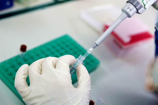 菲律賓衛生部29日道歉，指出先前批評大陸捐贈的新冠病毒試劑準確率低的說法是錯誤的。（資料照／新華社）