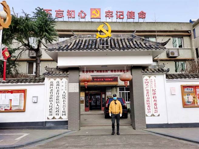 大陸酒商周盧卡表示，擔憂自己有新冠病毒，因此農曆春節結束從大陸返回義大利後，就開始自主隔離。圖為普拉托街頭。（圖／路透社）