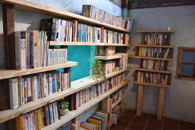 頭份蘆竹湳社區江家老宅被打造成「初心書屋」。〔謝明俊攝〕