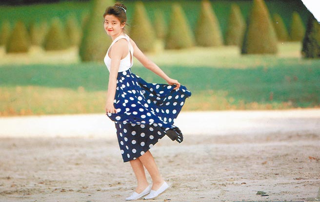 宮澤理惠被封為「亞洲最美少女」。