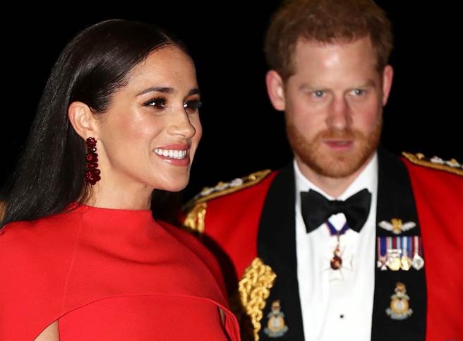 梅根与夫婿哈利3月7日在伦敦履行最后一轮王室任务的神情。（达志图库/TGP）