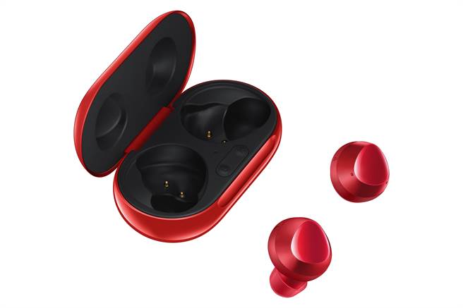 Galaxy Buds+石榴红预计4月下旬正式登台，建议售价NT$5,490。(台湾三星提供／黄慧雯台北传真)