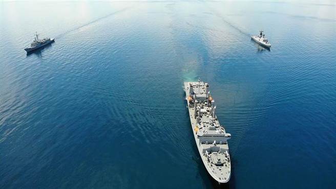 海軍敦陸艦隊此行去帛琉，爆出24例確診新冠肺炎。（圖／摘自中華民國海軍）