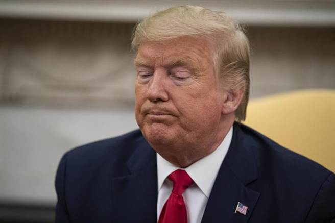 CNN统计，自疫情爆发以来，川普数月一直称讚陆防疫成效以及与陆合作防疫，从1月起至4月1日，总数高达37次。（美联社）