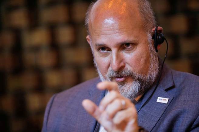 美国际开发署代理署长巴尔萨（图）表示，美国将全面评估WHO，包括其管问题，并积极寻找替代WHO的合作伙伴。（图／路透）