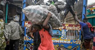 印度男「租貨車、聘司機」　載28噸洋蔥喬裝送貨員回家