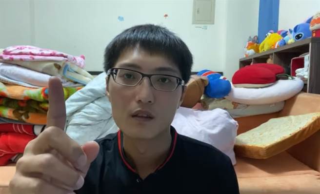 挺韩大将陈品宏遭爆募款吸金，他出面回击，曝光记者访问全录音。（图／摘自陈品宏YouTube）