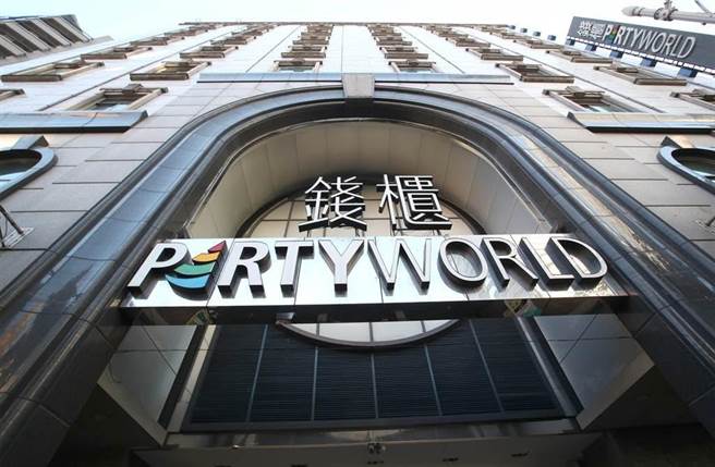 钱柜因关闭警报系统，造成火场逃生不及。（本报资料照）