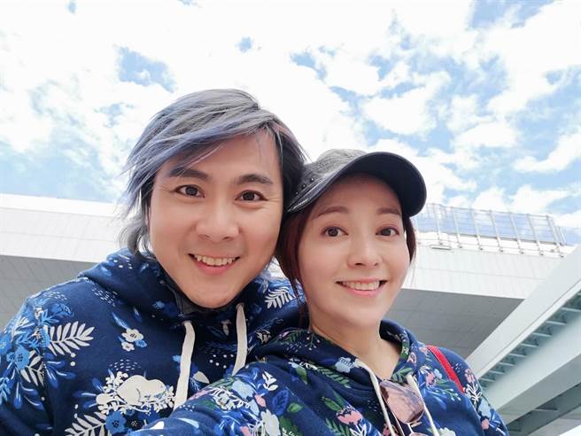 王仁甫、季芹結婚14年依舊甜蜜蜜。（摘自臉書）