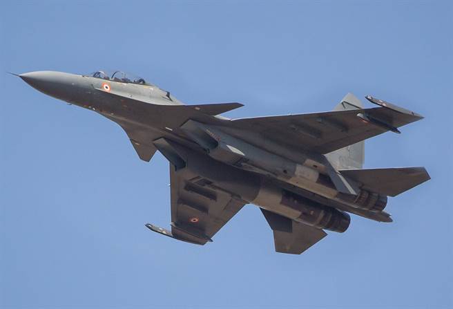 印度苏恺30MKI（Sukhoi-30MKI）战机的资料照。（达志影像/Shutterstock）