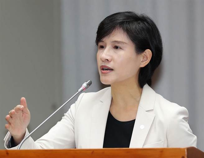 郑丽君(见图)今表示，将回归家庭陪伴孩子，不续任苏贞昌内阁文化部长一职。(资料照片 季志翔摄)