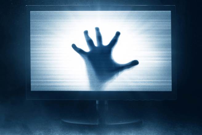 入住便宜商旅 深夜电视突播轻生男诉苦(示意图/达志影像)