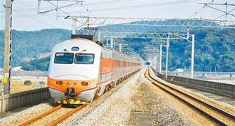 台鐵平交道事故 竹南香山雙向列車延誤至19點