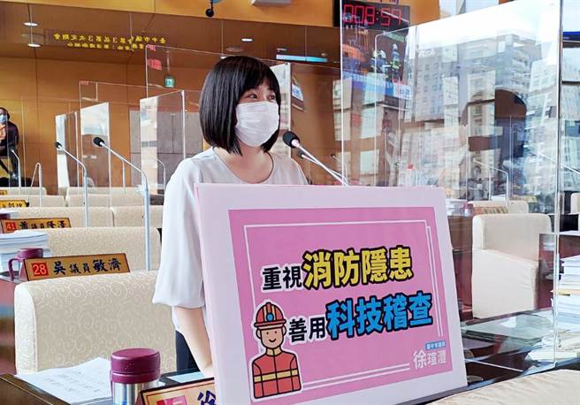 市議員徐瑄灃關心防疫及未登記工廠，要求市府超前部署、為民解決！（陳世宗攝）