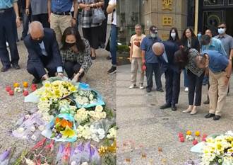 吴敦义赴许崑源家献花 数度哽咽说不出话：非常令人痛心