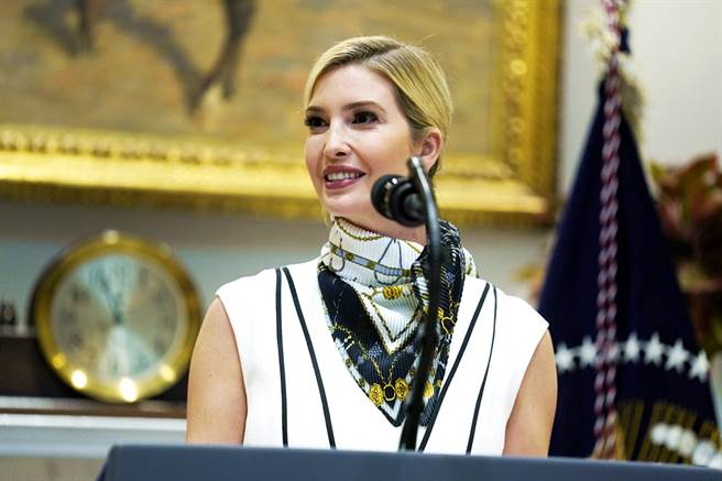 非裔男子之死，引爆全美示威抗争，美国总统川普扬言动用军队，终结暴力示威，甚至抨击示威人士为恐怖分子，强硬镇压抗议行动的形象害惨了女儿伊凡卡（Ivanka Trump），让第一千金被500名师生联合抵制，丢了在大学演说的机会。（资料照／美联社）