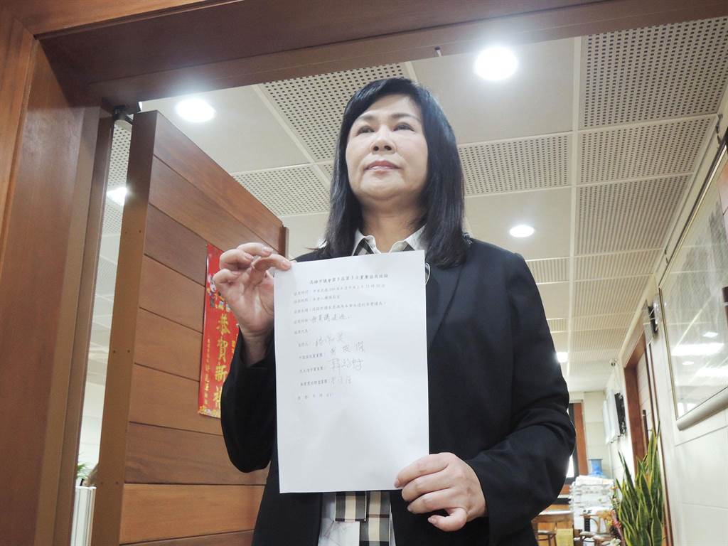 追諡許崑源提案有波折議會考慮關閉黨團協商 政治 中時