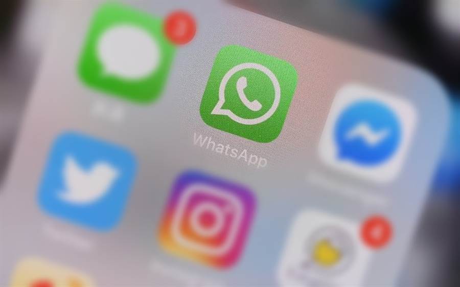 WhatsApp 點擊對話功能，被發現因沒有妥善加密，導致 30 萬用戶電話號碼外洩，甚至能在 Google 搜尋中找得到。所幸，該漏洞已正式修復。(黃慧雯製)