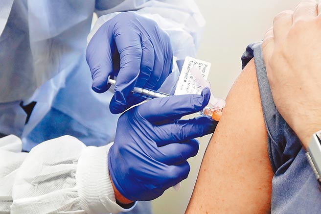 目前全球還沒有任何新冠肺炎疫苗問世，但已有至少124款實驗性疫苗正在研發中。圖／美聯社