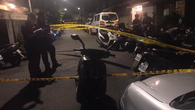 警方初步调查，男子疑似举枪自尽，详细案情待进一步厘清。（翻摄照片）