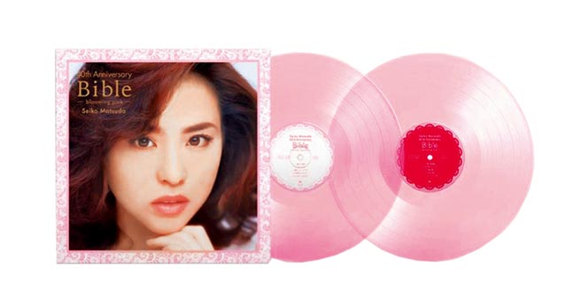 松田聖子40周年紀念LP粉紅色透明圓盤膠片象徵著她永遠的形象。（摘自網路）