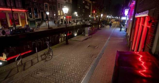 阿姆斯特丹紅燈區從7月1日重新營業。（圖／美聯社）