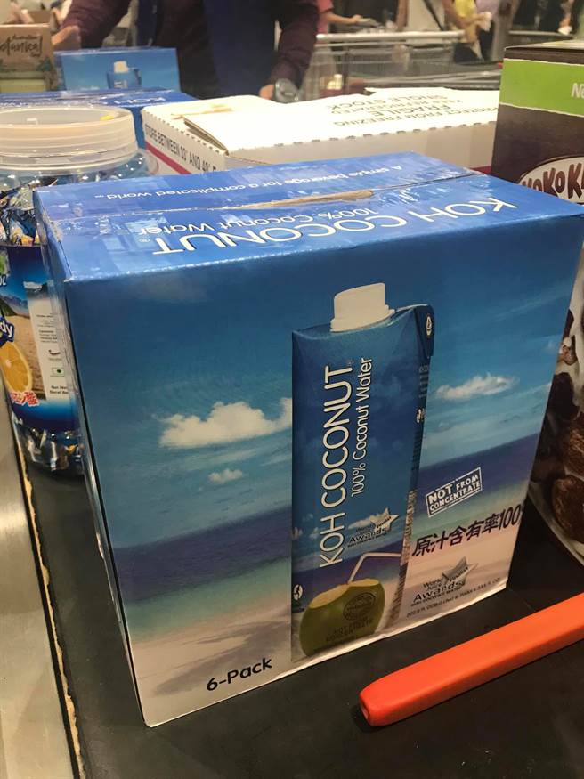 夏天一到加上大特价，好市多椰子水被抢翻，几乎人手一箱以上 (图／Costco好市多 商品经验老实说)