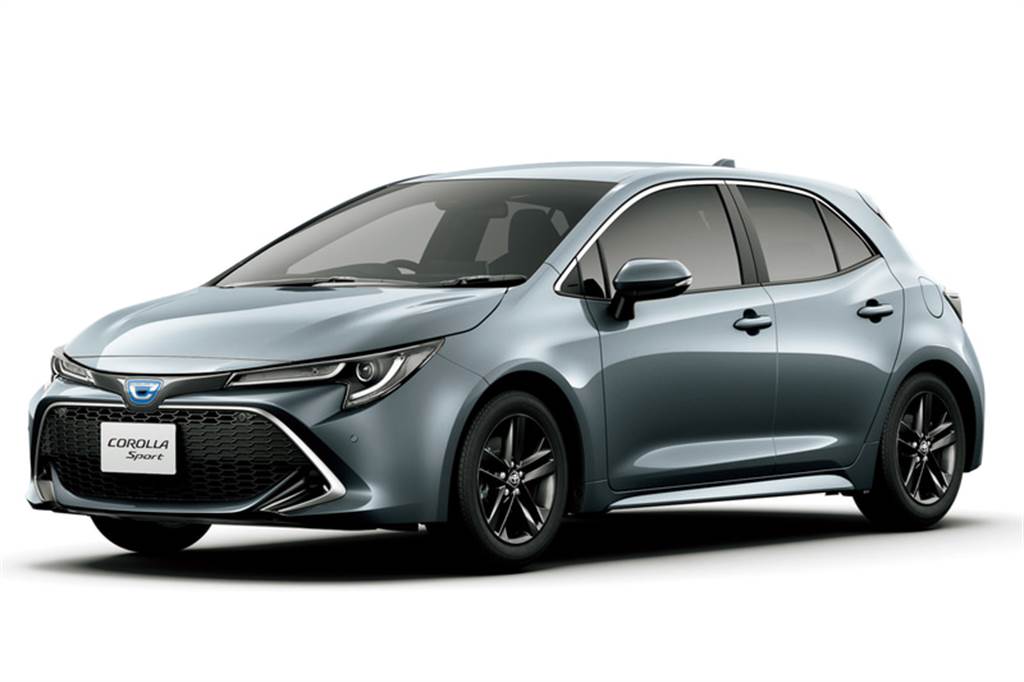 全球統一車名政策，Toyota Auris 新年式樣改名 Corolla Sport、採日規專屬廠徽