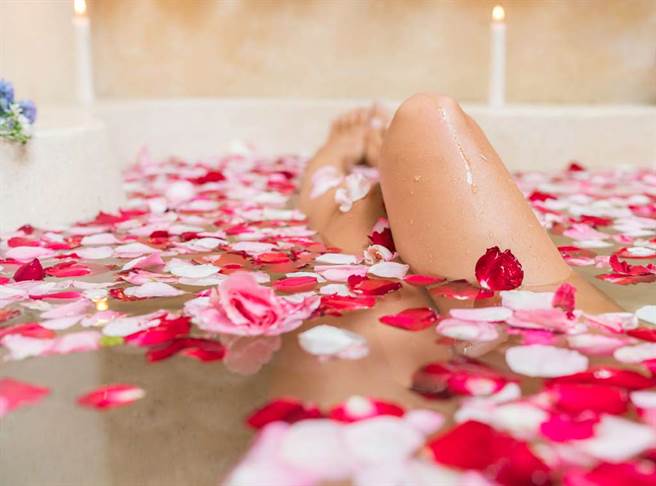 《秘闻23录》古代妃子洗澡一特殊癖好 太监生不如死（示意图／达志影像）