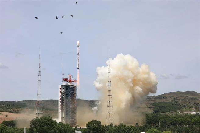中國7月3日成功發射高分辨率多模綜合成像衛星。(圖/新華社)